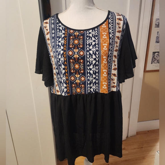 SHEIN Tops - SHEIN Women's Geo Print Smock Tunic NWOT